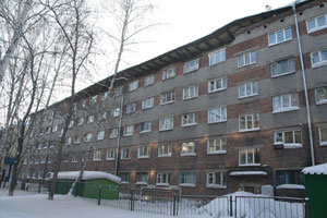 Мэрия Новосибирска признала общежитие на улице Ольги Жилиной опасным для жильцов