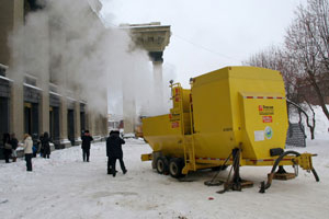 Мэрия Новосибирска купит еще одну снегоплавильную машину — помощнее и подороже