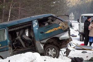 Шесть человек погибли в ДТП в Иркутской области