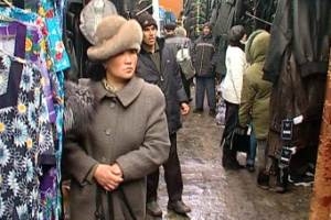 Новосибирские депутаты предложили быть жестче по отношению к торговцам-мигрантам