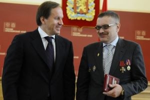 Кузнецов наградил ректора СФУ и автора «Пираньи» наравне с ликвидаторами ЧАЭС