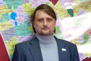 Сергей Михайлов признан виновным в клевете на главу Республики Алтай и освобожден от наказания