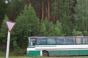 Больше половины автобусов, проверенных новосибирской ГИБДД, вышли в рейс неисправными