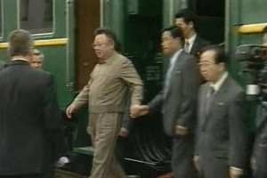 Забайкальские силовики защитили бронепоезд главы КНДР Ким Чен Ира от японских журналистов