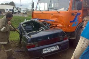 Четыре человека погибли при столкновении «Жигулей» и «Камаза» в Иркутской области