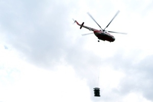 Вертолет впервые доставил оборудование «МегаФона» на гору Притор в Чемальском районе Алтая