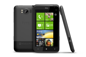 Коммуникатор HTC Titan поступил в продажу в интернет-магазин «МегаФона»