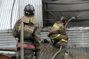Пожар произошел в здании элеватора в Кировском районе Новосибирска