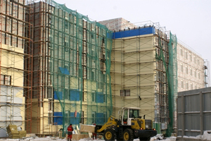 Строительные работы в центре нейрохирургии в Новосибирске завершатся в сентябре 2012 года