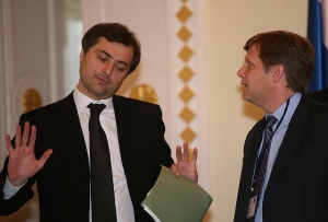 Новосибирский депутат Сметанин посчитал встречу оппозиции с послом США свидетельством «третьей мировой войны»