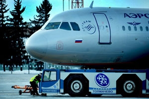 108 пассажиров «Аэрофлота» не смогли улететь из Новосибирска в Москву из-за задержки рейса