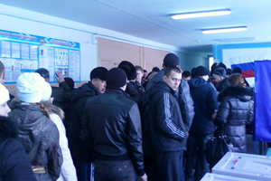 Бюллетени закончились на одном из участков из-за массового подвоза избирателей — новосибирские коммунисты