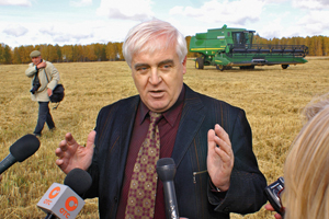 Новосибирская область выделит аграриям 3,2 млрд рублей господдержки в 2012 году
