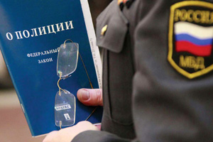 Кузбасские полицейские позвали друга, чтобы забить до смерти подозреваемого — СК