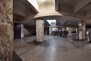 Милиционер обокрал пьяного новосибирца на 56 тыс. рублей на станции метро «Студенческая»