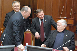 Депутат Бугаков тратит все дивиденды на благотворительность – пресс-служба новосибирского заксобрания