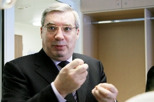 Полпред Толоконский раскритиковал сроки сдачи федерального нейрохирургического центра в Новосибирске (фото)