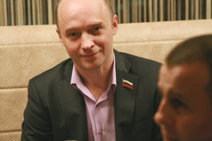 Новосибирский депутат: «Толерантные защитники Гельмана опускаются до откровенного хамства»