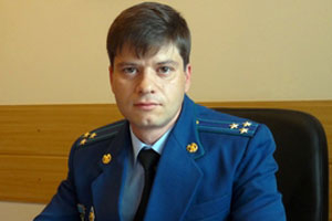 Красноярский прокурор указал Эдхаму Акбулатову на нарушения прав многодетных горожан