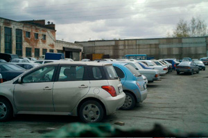 Прокурор Новосибирска требует брать плату за доставку автомобилей на штрафстоянку по факту, а не по приказу
