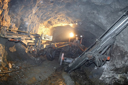 Работа шести шахт была приостановлена в Кузбассе из-за отключения электроэнергии 