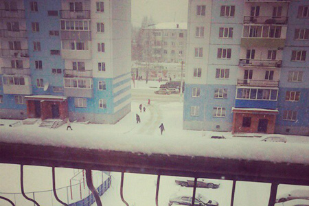 Коммунальщики вывезли с дорог Новосибирска почти 4000 кубометров снега