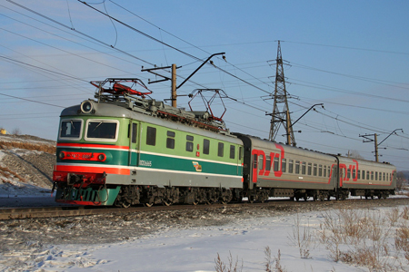 Администрация Томской области осудила решение РЖД об отмене двух поездов 