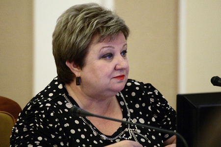 Омские депутаты поддержали снижение доходов регионального бюджета в 2013 году