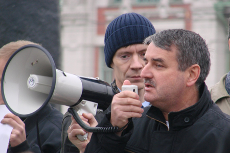 Гражданские активисты Мухарыцин и Антонов выдвинулись на выборы в заксобрание Новосибирской области