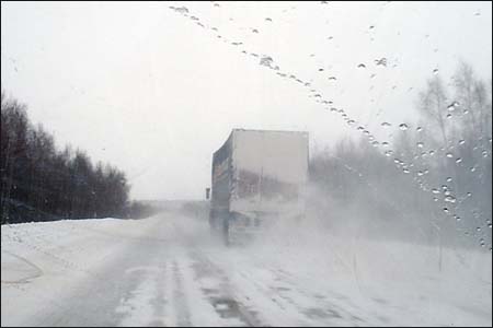 Автодороги в двух направлениях закрыты в Алтайском крае из-за ухудшения погоды 