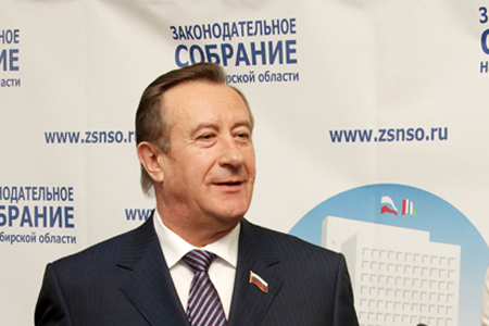 Новосибирские законодатели не намерены отменять прямые выборы губернатора 