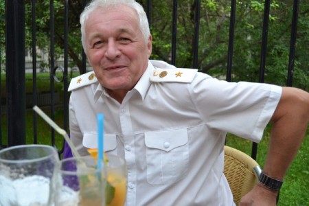 Соучредителя медали «Маршал авиации Покрышкин А. И. 100 лет» задержали в Новосибирске по делу о вымогательстве 1,5 млн долларов
