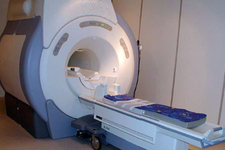 Новосибирский суд оправдал чиновника, обвиняемого в покупке томографа по завышенной цене 