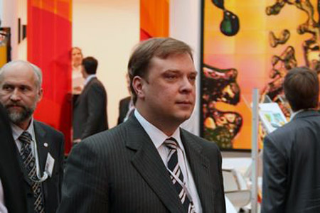Экс-министр красноярского правительства Пашков, обвиняемый в мошенничестве, начал знакомиться со своим уголовным делом 