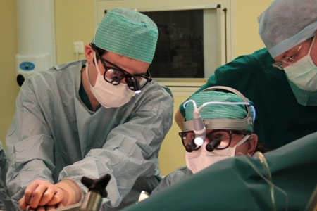 Красноярские хирурги провели операцию на сердце через пятисантиметровый разрез