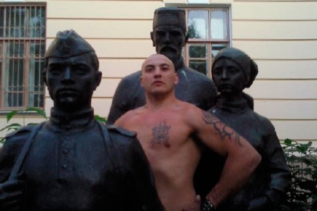 Прокуратура Томска требует возбудить дело по факту осквернения Гиви Соцуком памятника военным медикам