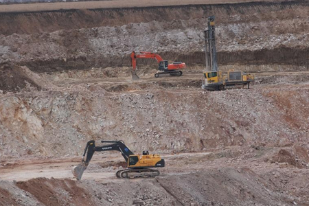 Рубцовские власти незаконно отдали китайцам земли для добычи руды: ущерб превысил 88 млн рублей