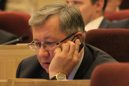 Новосибирский депутат предложил дать омбудсмену право ходатайствовать о возбуждении дел в отношении чиновников и силовиков