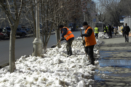 Мэрия Новосибирска организует общественные работы по уборке города