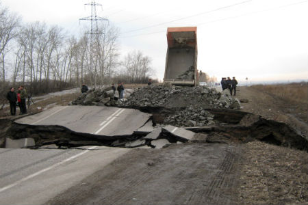 Движение по трассе М-53 в Красноярском крае восстановлено, подтоплены другие дороги