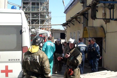 Четыре человека пострадали во время хлопка на масложиркомбинате в Иркутске
