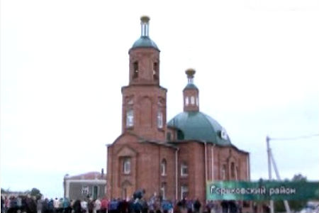 Глава района в Омской области незаконно построил церковь за 16 млн рублей вместо жилья