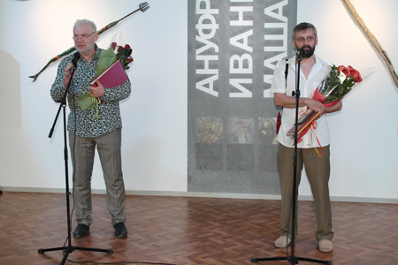 Три сибирских художника представили в Новосибирске совместную выставку