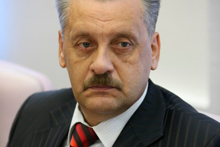 Забайкальский депутат предложил принять закон, разрешающий десантникам и казакам избивать геев