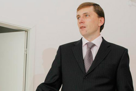 Помощник сибирского полпреда Виктор Игнатов исключен из «Единой России» за ущерб партии