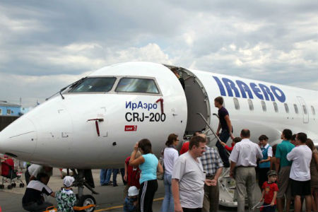 «ИрАэро» запускает рейсы из Омска в Екатеринбург 