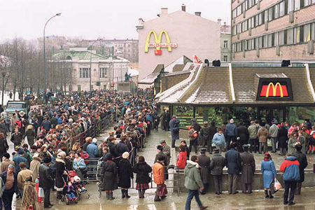 McDonald’s не отказался от планов строительства ресторанов в Новосибирске