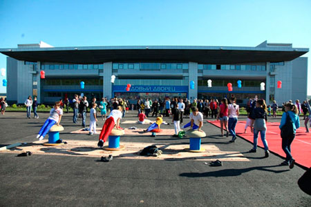 «Газпром нефть» построила за 400 млн рублей Ледовый дворец спорта в Ленинске-Кузнецком