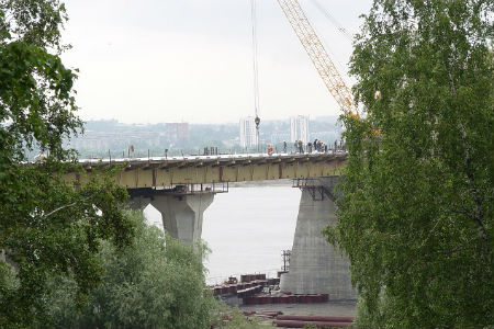 Третий мост в Новосибирске к концу 2013 года будет готов на 70%