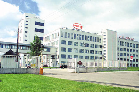 Европейский концерн предложил директору новосибирского завода зарплату от 150 тысяч рублей